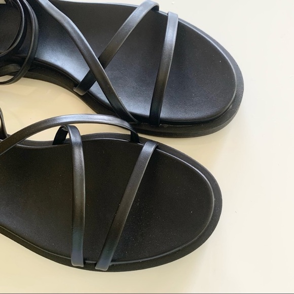 Urban Outfitters Strappy Sandals 8 New - Picture 3 of 8